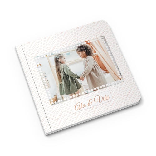 9_Okładka_NF_20x20_5 rozkładówek_m.jpg